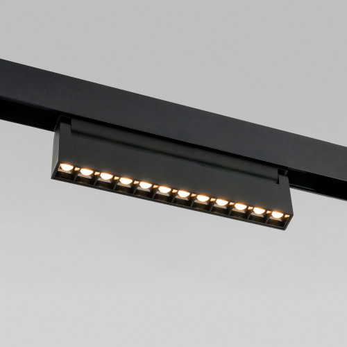 Slim Magnetic HL02 Трековый поворотный светильник 12W 3000K черный 85010/01